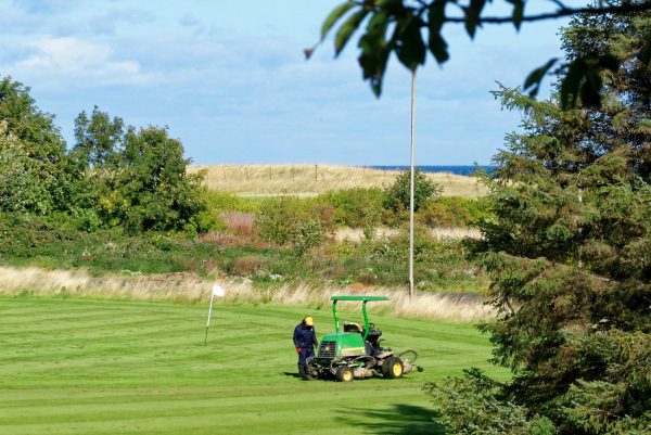 Our FREE no risk golf course services offer - We will fly a demo of YOUR golf course, and show you the difference a birds-eye view can make in your daily operations.